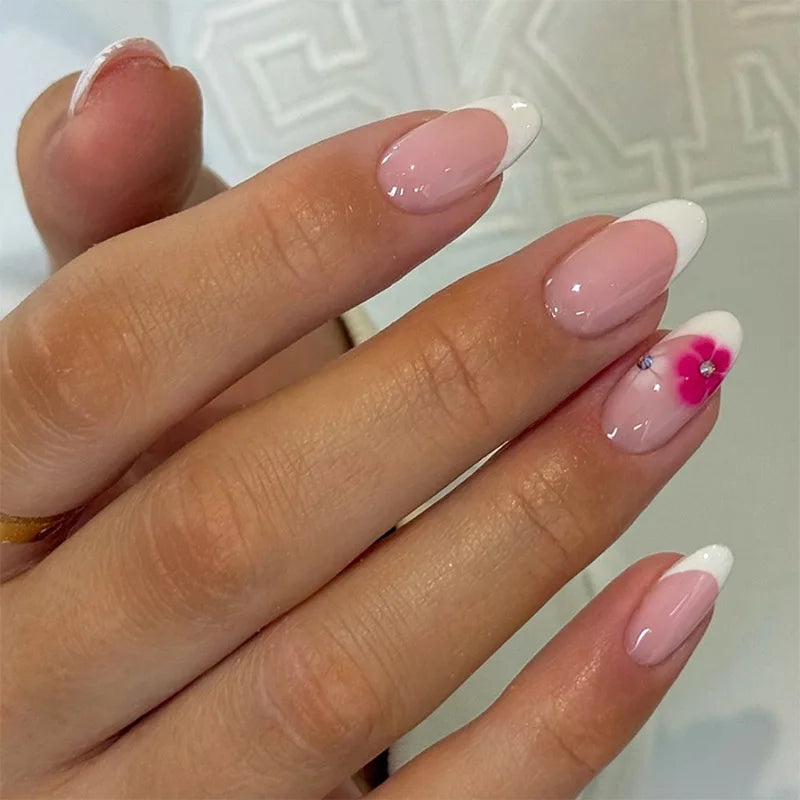 White French Press-On Nails with 3D Bowknot (24 Pcs)