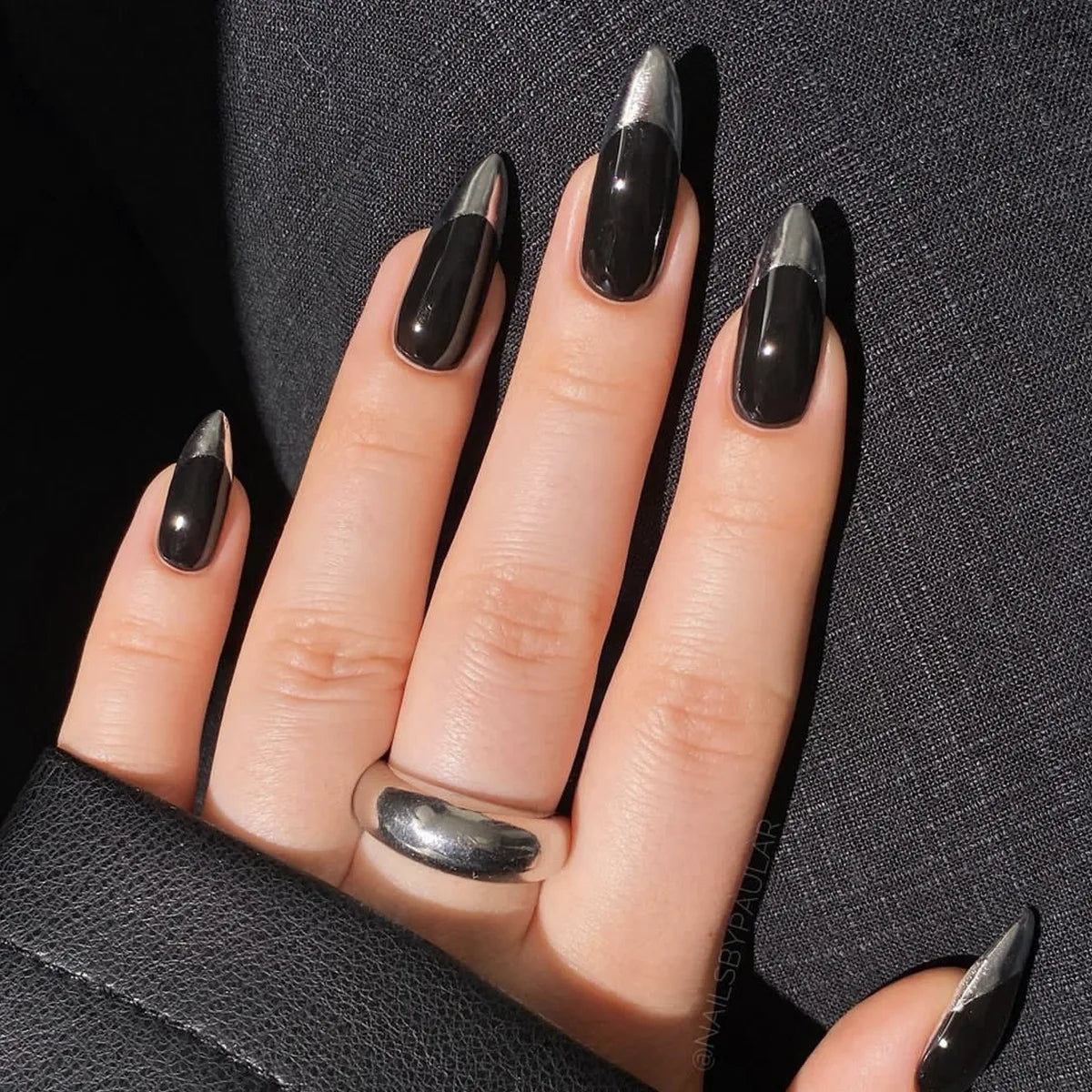 Glossy Black Stiletto Press-On Nails (24 Pcs)