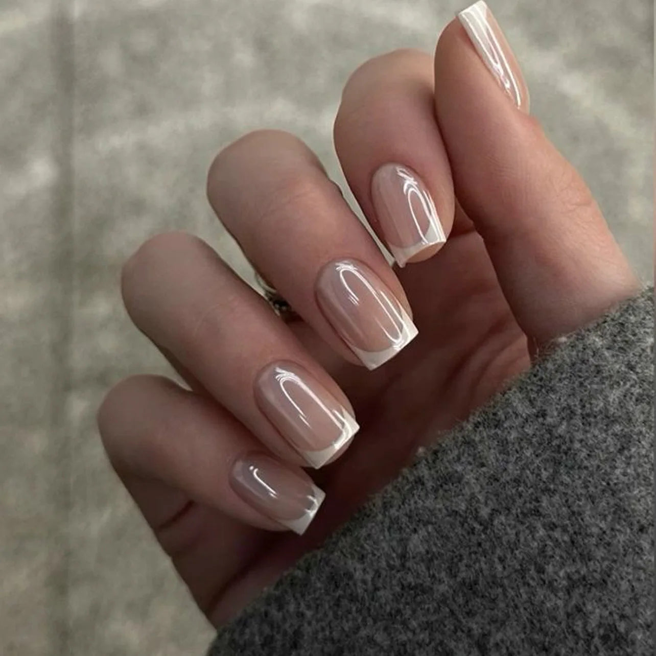 French Tip Handmade Press-On Nails with Glue (24 Pcs)